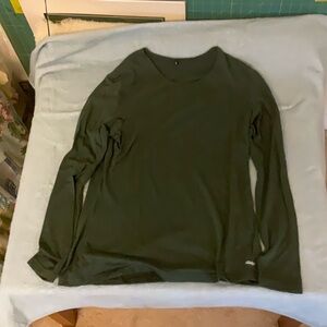 Taiga Works 100% Merino Wool long sleeve | Size 6 | Made in Canada | Base Layer